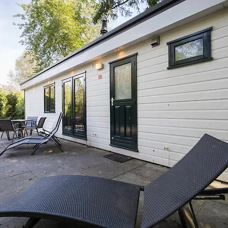 H15, Sauna- En Wellnesschalet Geschikt Voor 2 Personen * Epe