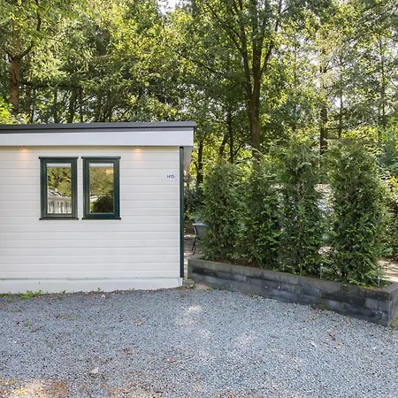 H15, Sauna- En Wellnesschalet Geschikt Voor 2 Personen Epe