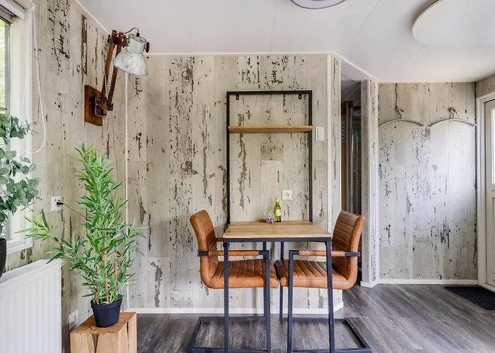 H15, Sauna- En Wellnesschalet Geschikt Voor 2 Personen