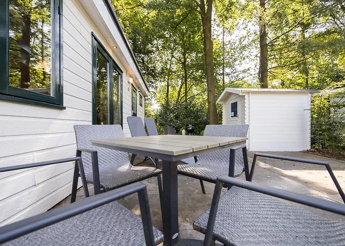 H15, Sauna- En Wellnesschalet Geschikt Voor 2 Personen