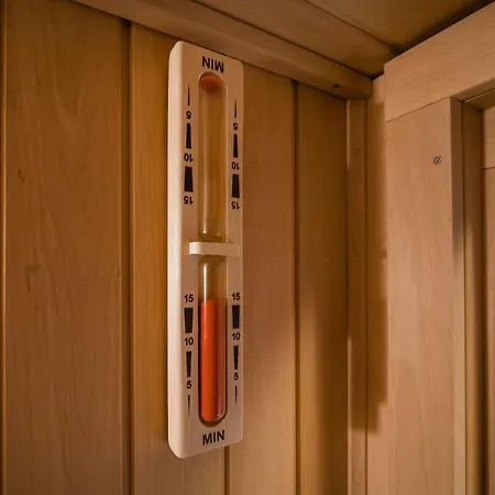 Voor Stellen Met Whirlpool En Sauna Voor Ontspanning דירה אפ