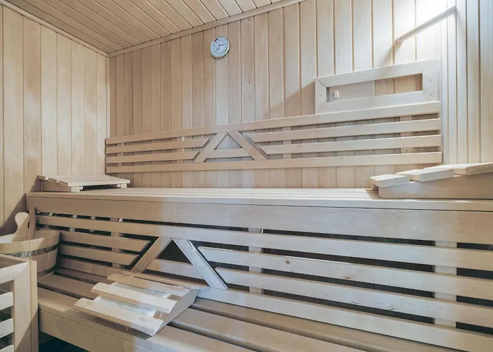 H15, Sauna- En Wellnesschalet Geschikt Voor 2 Personen *